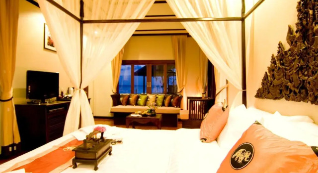Вилла с небольшим бассейном Tropical Kanok Buri Resort