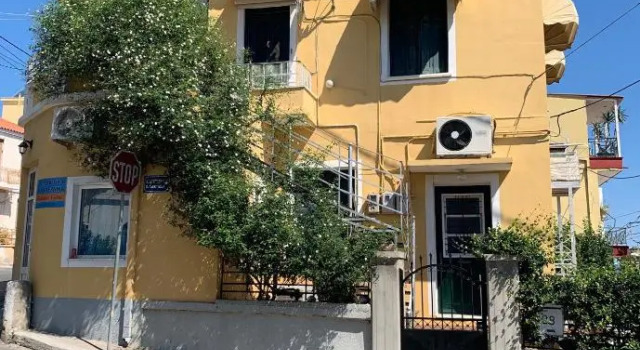 studio in old town of Mytilene, Забронировать Отель Митилини 