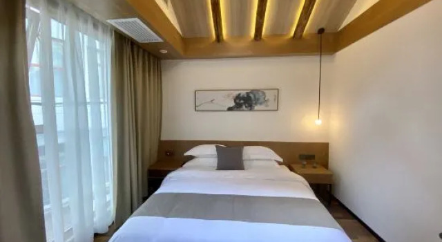 Люкс с видом на внутренний двор Jinmao Hotel Xian Downtown