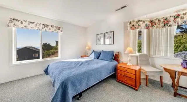 Victorian By The Sea, Prenota Hotel Lincoln City 