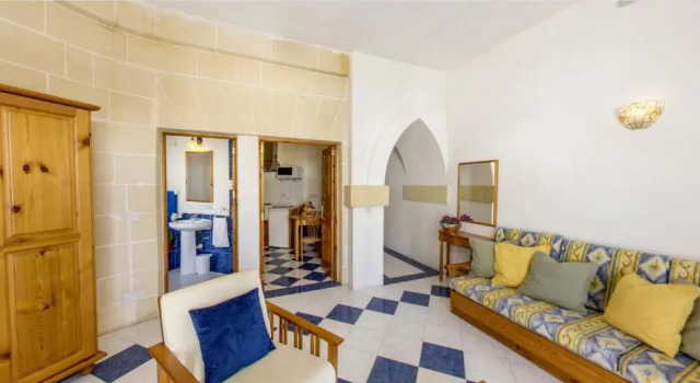 Villa Xemxija, Buchen Sie Villa Business-Hotels in Munxar, 4* 5*