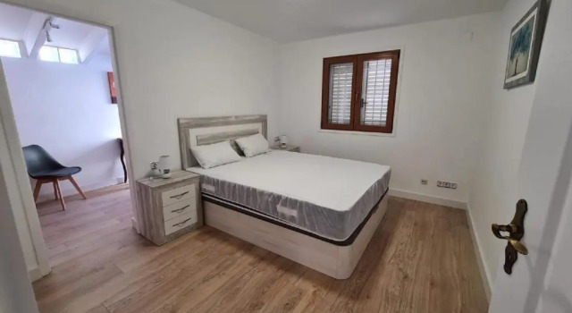 389-villa de standing con piscina privada, Забронировать Отель Отели Alt Empordà с парковкой, Парковка