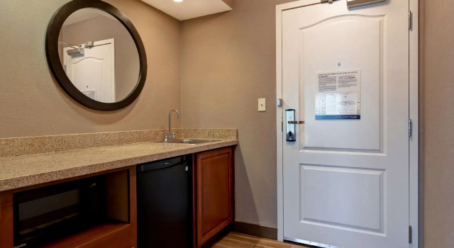 Двухместный люкс Hampton Inn & Suites Rohnert Park - Sonoma County