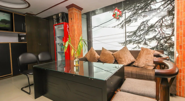 Oyo 28144 Hotel Krishna
