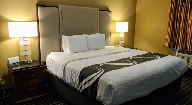 Семейный люкс Quality Inn & Suites Westminster Seal Beach