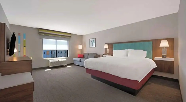 Студия Hampton Inn by Hilton Detroit Southfield