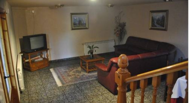 Hostal El Violí, Забронировать Отель Отели провинции Барселоны с парковкой, Парковка