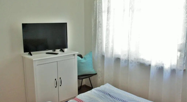 Haus Vineta Wohnung 3, Book Hotel Zempin Usedom