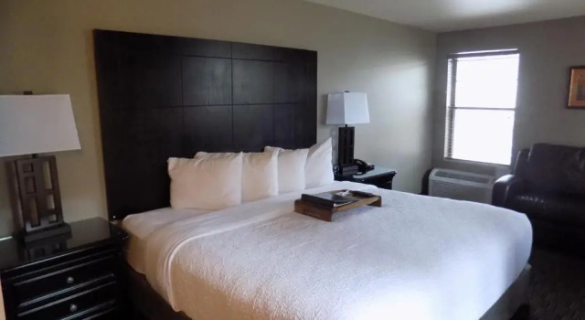 Люкс Deluxe Breck Inn