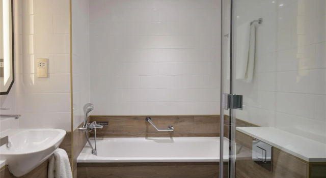Двухместный семейный номер Standard Hilton Cobham