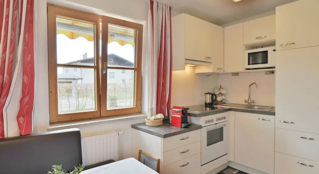 Gorgeous Apartment in St Johann Tyrol With Private Terrace, Забронировать Апартаменты/квартира Апартаменты Тироля, Апартаменты/квартира