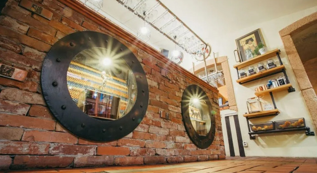 Divná pani Luxury Gallery Rooms, Забронировать Отель Отели в центре Банска-Штьявница с завтраком, отели в центре Банска-Штьявница с завтраком