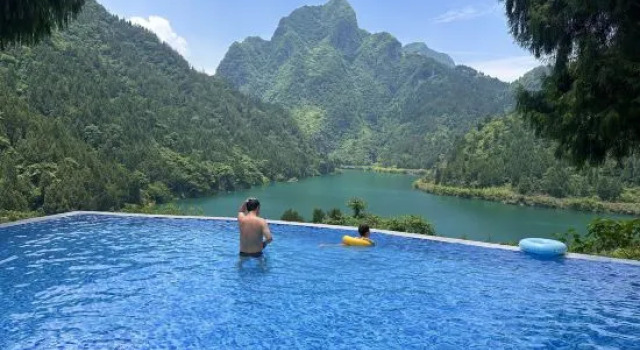 Chaaoxi Alpine Lake Cabin, Book Hotel Zhangjiajie Hunan