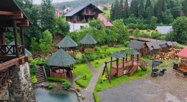 Полулюкс Lavina Hotel