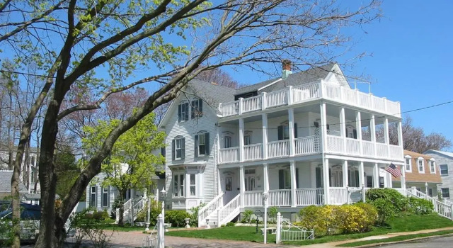 White Lilac Inn, Buchen Sie Hotel Spring Lake 