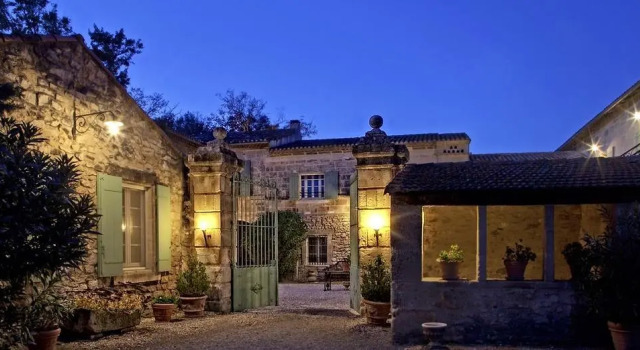 Mas des Comtes de Provence, Забронировать Отель Тараскон ViaRhona