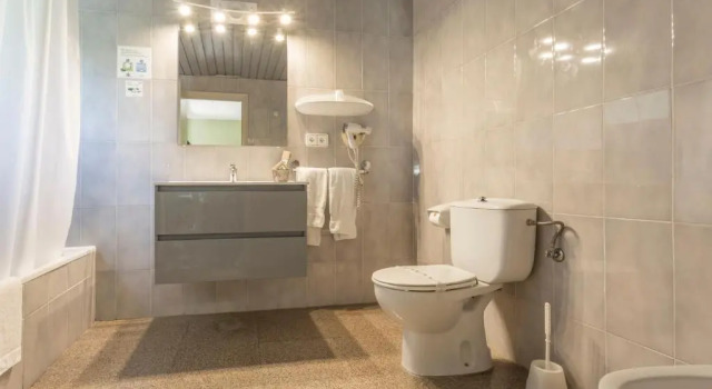 Номер Economy Hotel Castell Blanc