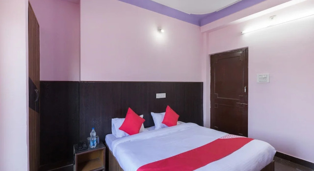Двухместный номер Economy OYO 23056 Hotel Utsav