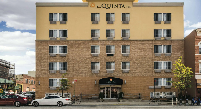 La Quinta by Wyndham Brooklyn Downtown, Забронировать Отель Отели Бруклина 3 звезды, рядом с Паталогоанатомический музей, 3*
