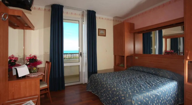 Номер Standard Park Hotel Perù ***S