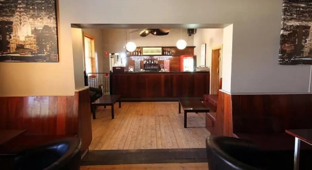 The Blyth Hotel, Book Hotel  