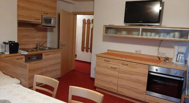 Семейные апартаменты с балконом Landgasthof Hubertusstubn