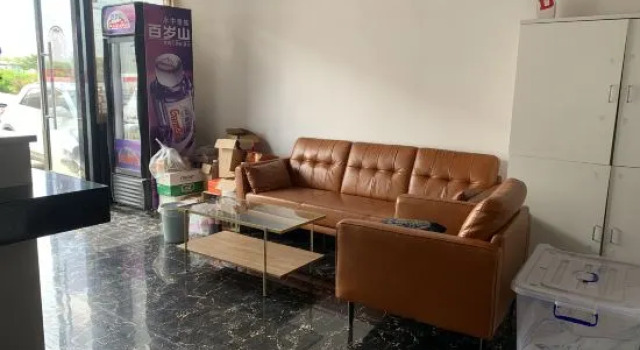 Nanning Zhulin Elegant Restaurant Apartment, Rezerwuj Apartament Hotele w Nanning z parkingiem, Parking
