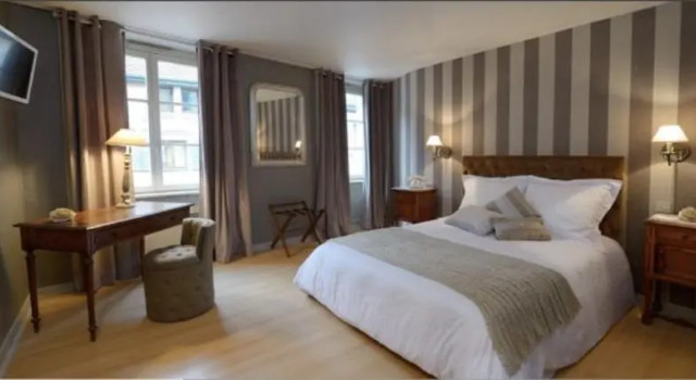 Двухместный номер Deluxe The Originals Boutique, Hôtel de la Balance, Montbéliard