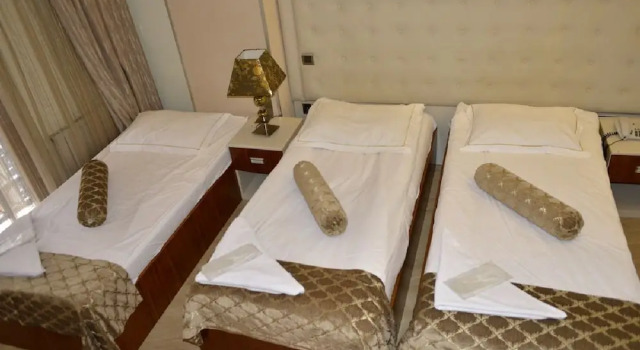 Трёхместный номер Standard Galata Palace Hotel