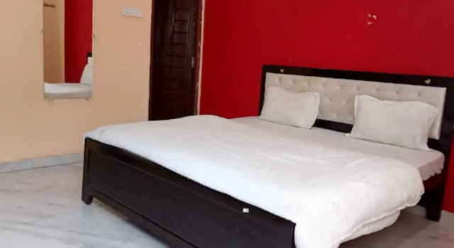 Номер Deluxe Goroomgo Four Season Guest House Varanasi