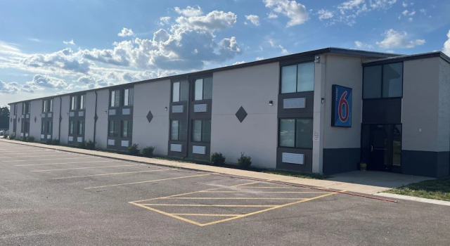 Motel 6 Rockford, IL – RFD Airport, Varaa Motelli Rockford Illinois
