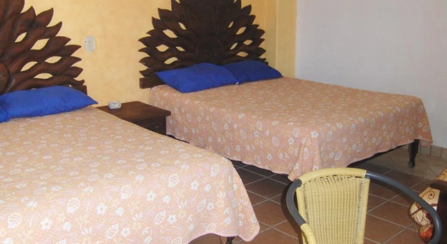 Hotel Casa Chips, Book Hotel Barra de Navidad 