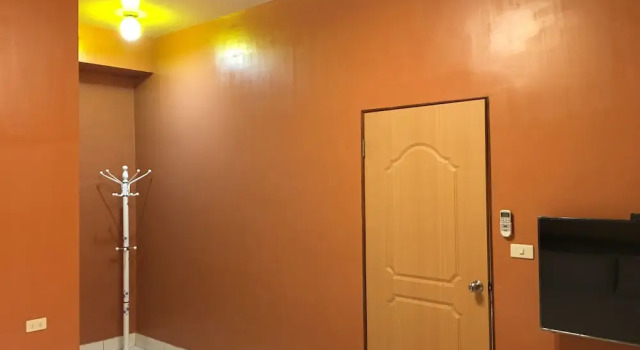Трёхместный номер Standard c 1 комнатой с балконом и с видом на озеро Happy Homestay