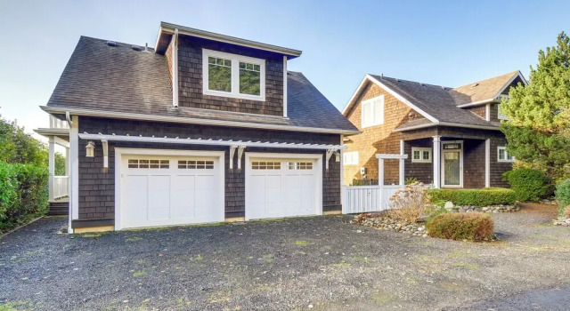 Oceanfront Moclips Escape w/ Deck & Beach Access!, Book Feriehus Moclips Washington (state)