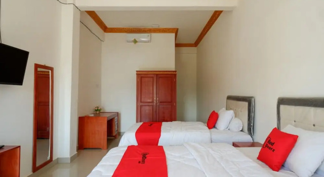 Kanaan Buntang by RedDoorz, Prenota Hotel Hotel a Sulawesi con parcheggio, Parcheggio