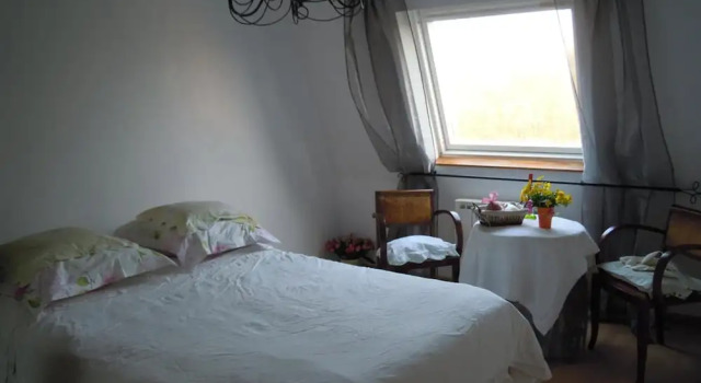 B&B Egloff, Varaa Bed and Breakfast Érondelle Picardy