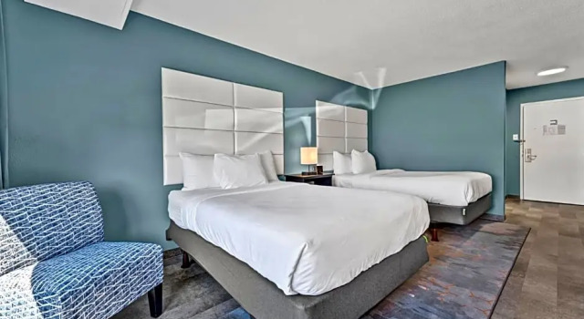 Номер Deluxe Buffalo Airport Hotel