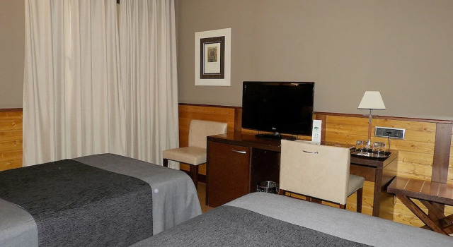 Двухместный номер Interior Hotel Spa Balfagon