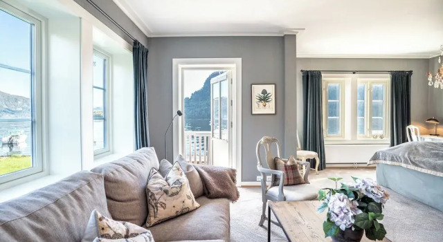 Полулюкс с балконом и с видом на море Angvik Gamle Handelssted - by Classic Norway Hotels