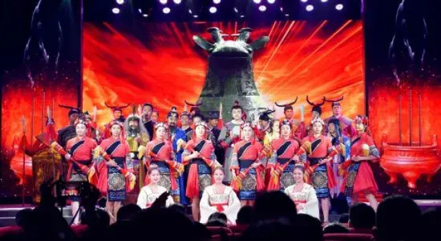 Zaishui Yifang Inn (Zhaoping Huangyao Ancient Town Longzhu), Varaa Hotelli Zhaoping Guangxi