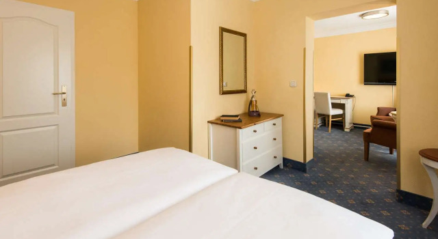 Двухместный номер Deluxe с балконом и с видом на озеро Seehotel Frankenhorst - BW Signature Collection