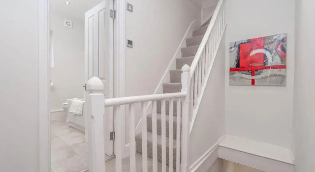 Коттедж с 4 комнатами Luxury Harborne Townhouse l 4 Bedrooms l Parking l Patio