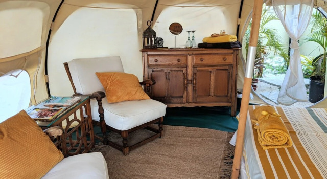 Wild Lotus Camp, Rezerwuj Hotel Saint Mary Antigua