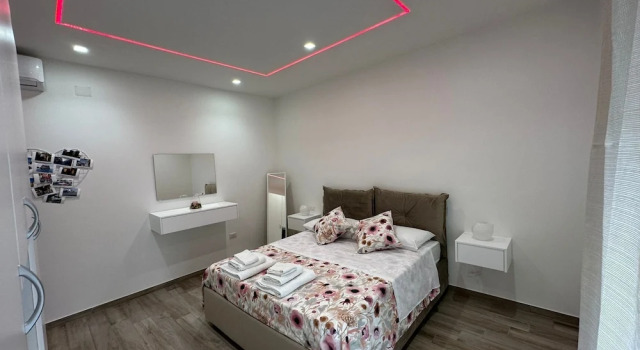 Апартаменты Luxury Naples Home
