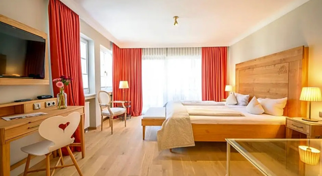 Номер Comfort Biohotel Garmischer Hof