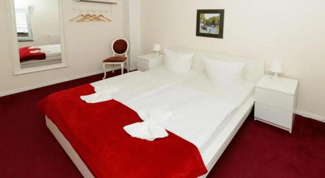 Апартаменты City Hotel-Pension Brandenburg
