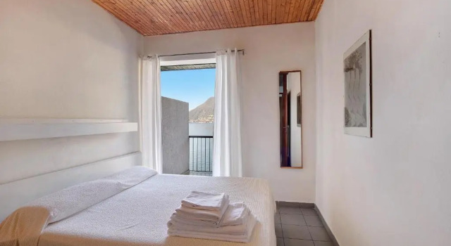 Residence La Cava Bilocale 1b, Book Hotel Hotels in Como with a Pool, Swimming Pool