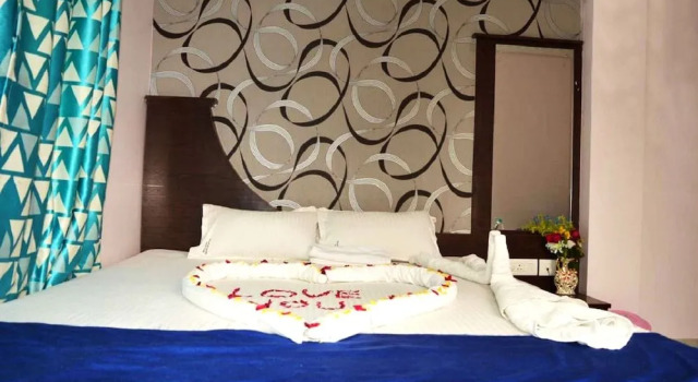 Neel Samudra Guest House, Prenota Affittacamere Hotel a West Bengal con parcheggio, Parcheggio