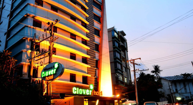 Clover Hotel, Забронировать Отель Бахан , рядом с Пагода Шведагон
