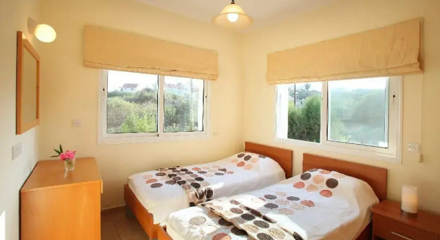 3 Br Villa Kos - Chg 8928, Забронировать Вилла Отели Паралимни 4 звезды, 4*